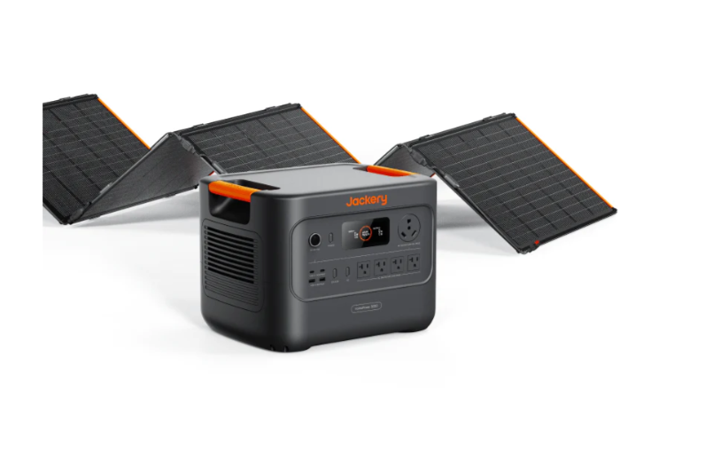 HomePower 3000 + SolarSaga 200W x 2