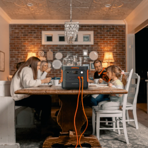 Explorer 2000 v2 Portable Power Station